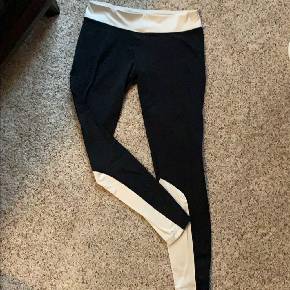 Workout pants